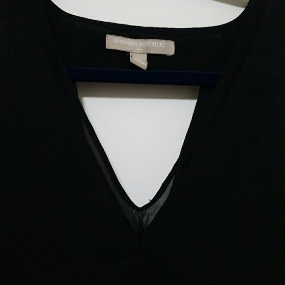 š„3 for $20 | Banana Republic Black Tank - Picture 5 of 8